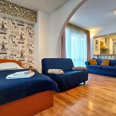 Comfy&Bright 2Bd Family-Friendly Apt Amazing View Bucureşti Ngoại thất bức ảnh
