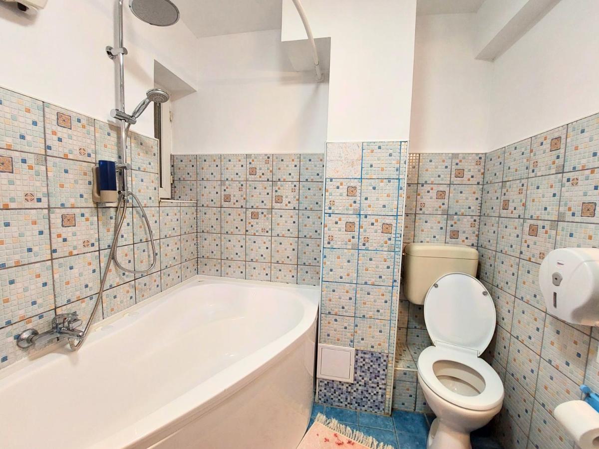Comfy&Bright 2Bd Family-Friendly Apt Amazing View Bucureşti Ngoại thất bức ảnh
