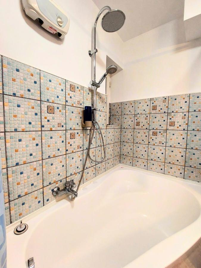 Comfy&Bright 2Bd Family-Friendly Apt Amazing View Bucureşti Ngoại thất bức ảnh
