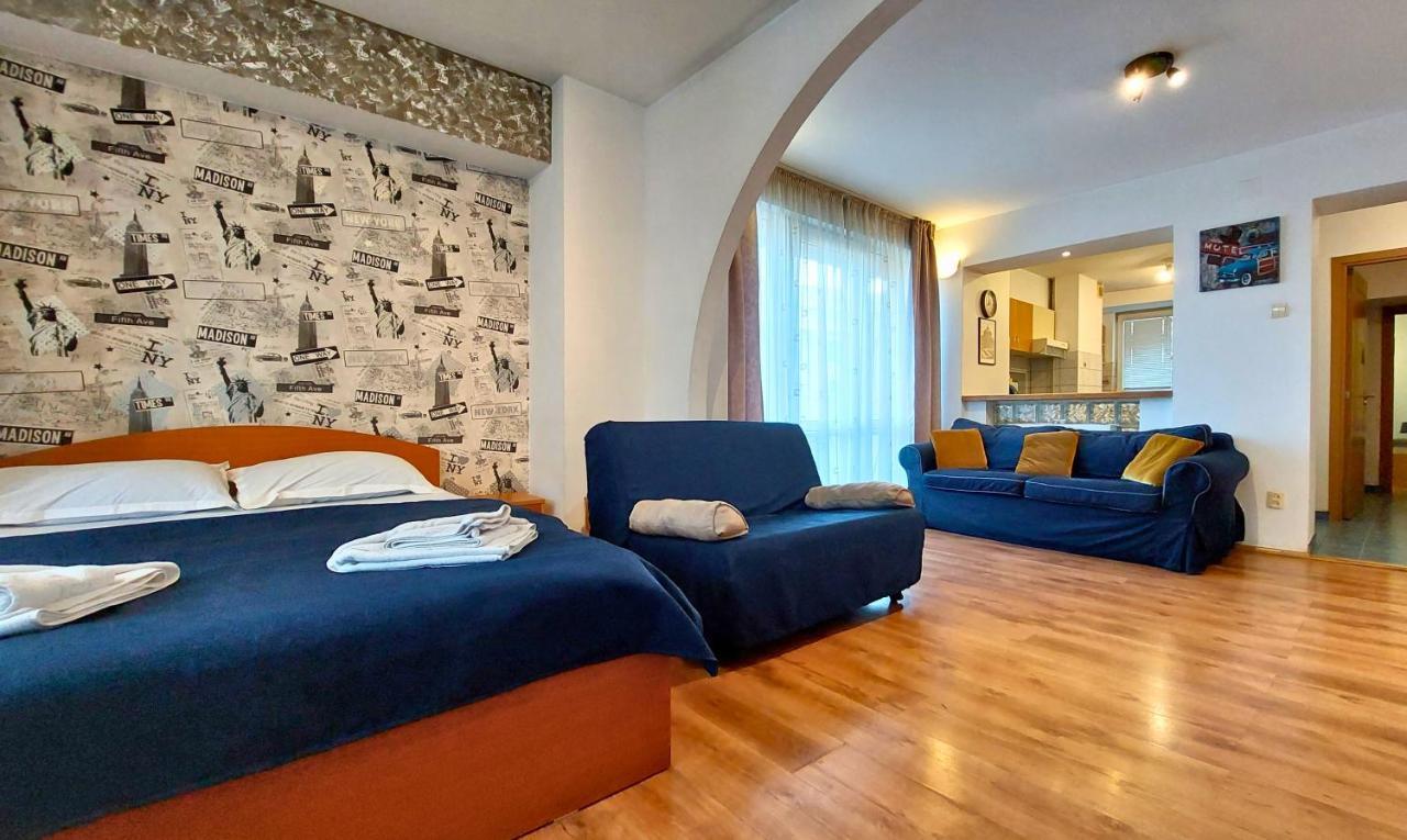 Comfy&Bright 2Bd Family-Friendly Apt Amazing View Bucureşti Ngoại thất bức ảnh